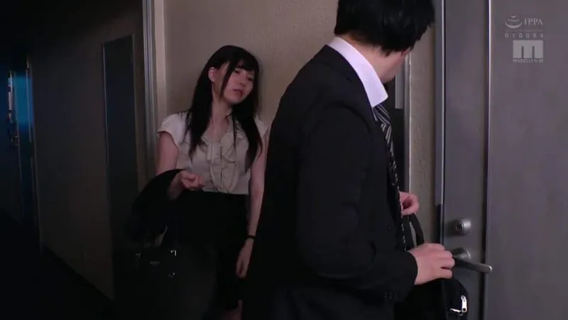 Người vợ cạnh nhà nhận nhầm tôi là gã chồng trong một hôm say xỉn