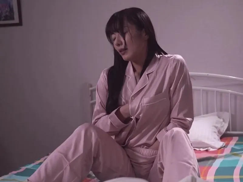 Thẩm du hàng đêm vì gã chồng bỏ bê, người vợ quyết định tìm đến ứng dụng hèn hò