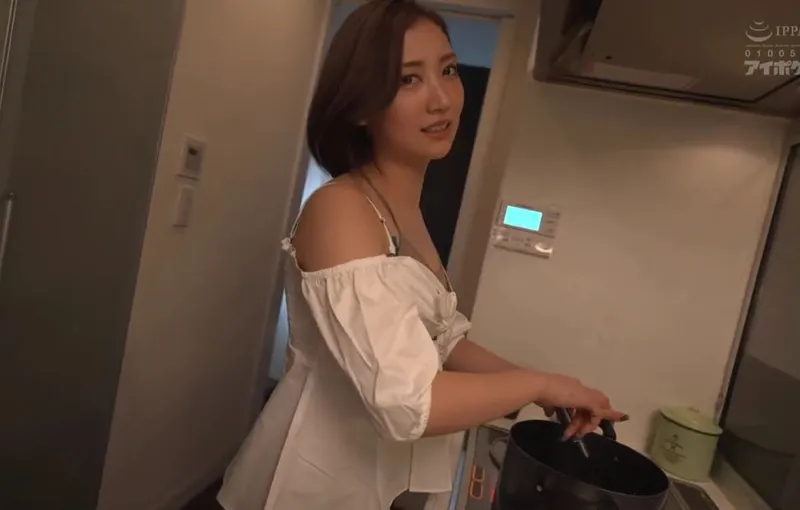 Cậu em ông xã số hưởng và người người yêu của anh trai có chiếc lưỡi điêu luyện